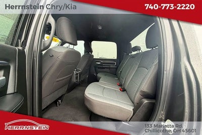 2024 RAM 3500 Big Horn Crew Cab 4x4 8' Box