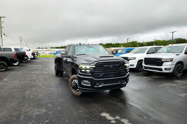 2026 RAM Ram 3500 RAM 3500 LARAMIE CREW CAB 4X4 8' BOX