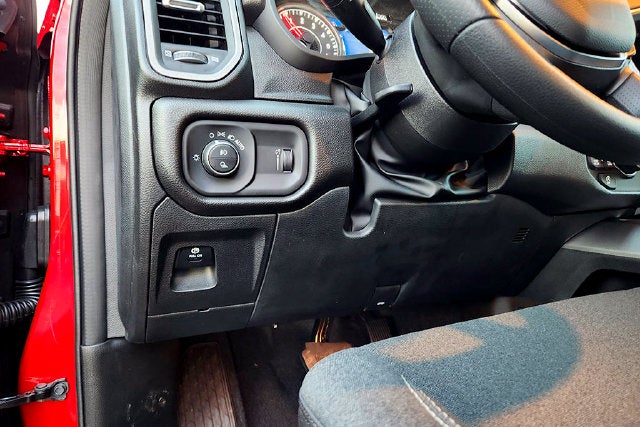 2027 RAM Ram 1500 Base