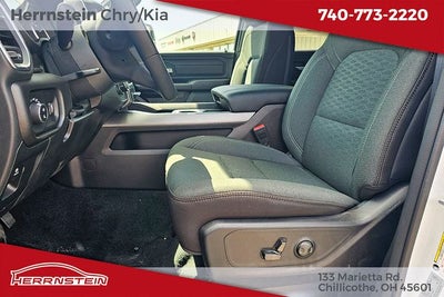 2026 RAM Ram 1500 RAM 1500 EXPRESS CREW CAB 4X4 5'7' BOX