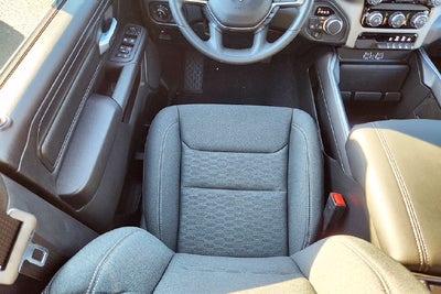 2027 RAM Ram 1500 Base
