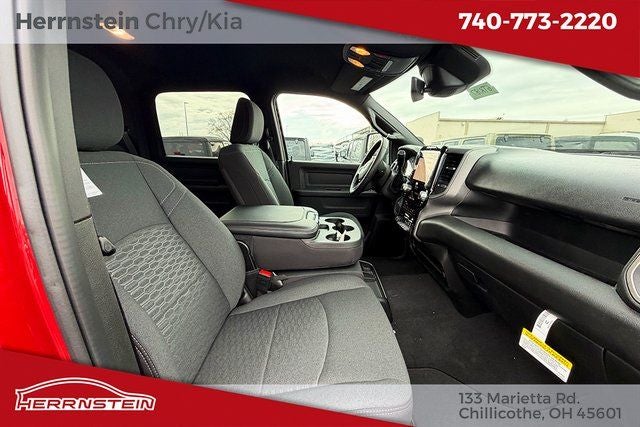 2026 RAM Ram 2500 RAM 2500 TRADESMAN CREW CAB 4X4 6'4' BOX