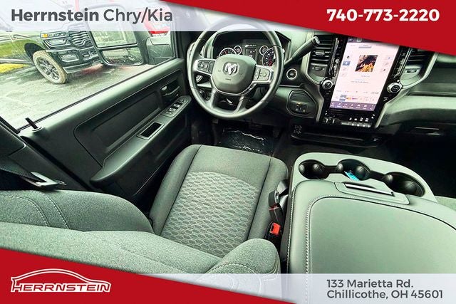 2025 RAM 2500 Tradesman Crew Cab 4x4 6'4' Box