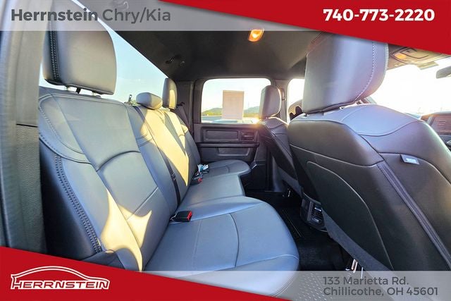 2024 RAM 2500 Tradesman Crew Cab 4x4 6'4' Box