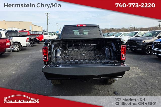 2026 RAM Ram 2500 RAM 2500 BLACK EXPRESS CREW CAB 4X4 6'4' BOX