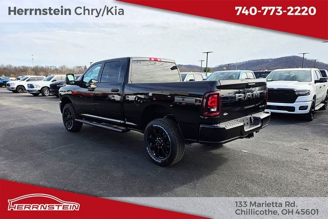 2026 RAM Ram 2500 RAM 2500 BLACK EXPRESS CREW CAB 4X4 6'4' BOX