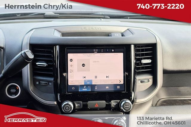 2026 RAM Ram 2500 RAM 2500 BLACK EXPRESS CREW CAB 4X4 6'4' BOX