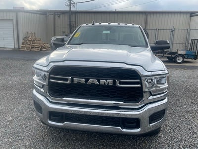 2020 RAM 2500 Tradesman Crew Cab 4x4 6'4' Box