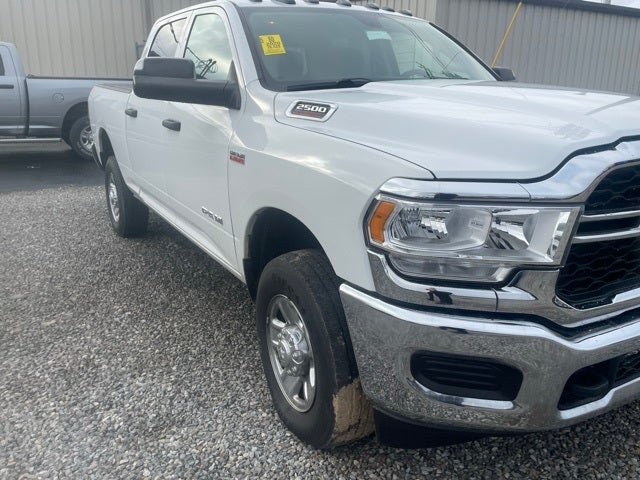 2020 RAM 2500 Tradesman Crew Cab 4x4 6'4' Box