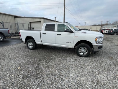 2020 RAM 2500 Tradesman Crew Cab 4x4 6'4' Box