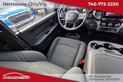 2026 RAM Ram 2500 RAM 2500 BLACK EXPRESS CREW CAB 4X4 6'4' BOX