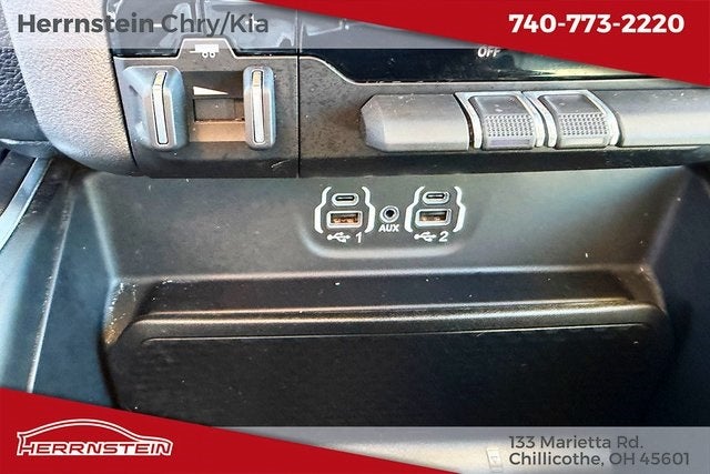 2020 RAM 2500 Big Horn Crew Cab 4X4 6'4' Box