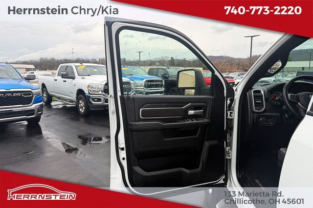 2024 RAM 2500 Big Horn Crew Cab 4x4 6'4' Box