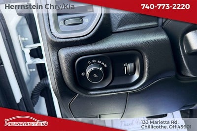 2022 RAM 2500 Tradesman Crew Cab 4x4 8' Box