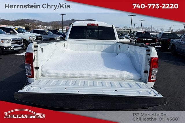 2022 RAM 2500 Tradesman Crew Cab 4x4 8' Box