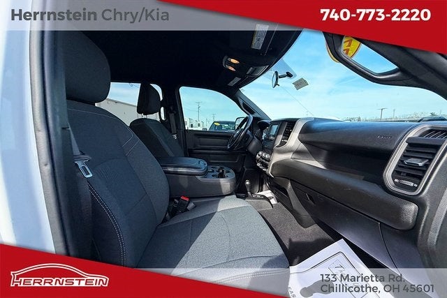 2022 RAM 2500 Tradesman Crew Cab 4x4 8' Box