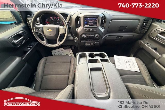 2022 Chevrolet Silverado 1500 4WD Crew Cab Short Bed Custom