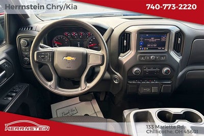 2022 Chevrolet Silverado 1500 4WD Crew Cab Short Bed Custom