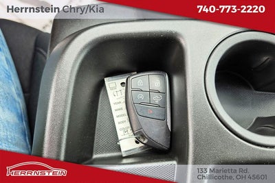 2024 Chevrolet Silverado 1500 4WD Crew Cab Short Bed Custom