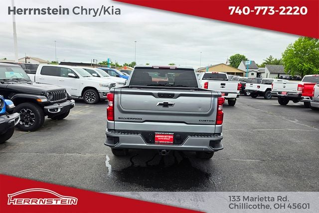 2024 Chevrolet Silverado 1500 4WD Crew Cab Short Bed Custom