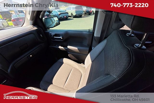 2022 Chevrolet Silverado 1500 LTD 4WD Crew Cab Short Bed Custom