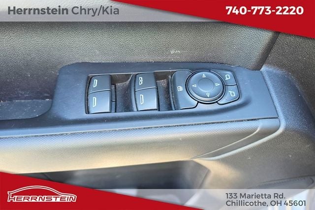2022 Chevrolet Silverado 1500 LTD 4WD Crew Cab Short Bed Custom