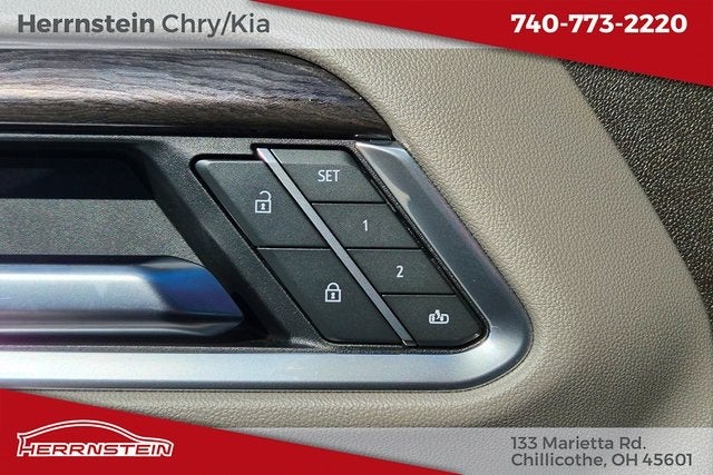 2022 Chevrolet Silverado 1500 4WD Crew Cab Short Bed LTZ