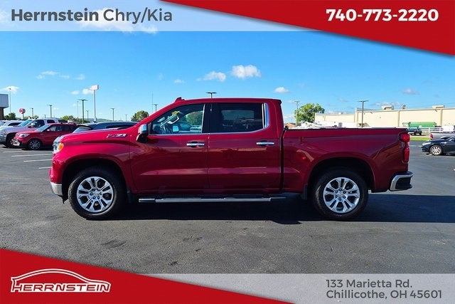 2022 Chevrolet Silverado 1500 4WD Crew Cab Short Bed LTZ