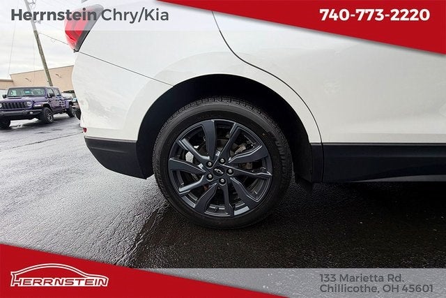 2022 Chevrolet Equinox FWD RS