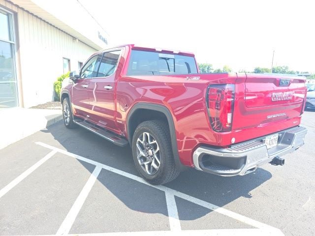2026 GMC Sierra 1500 Crew Cab, Short Bed, SLT, 4WD