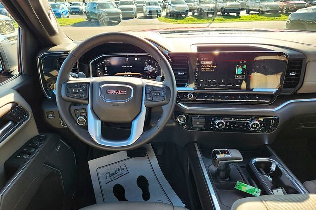 2026 GMC Sierra 1500 Crew Cab, Short Bed, SLT, 4WD