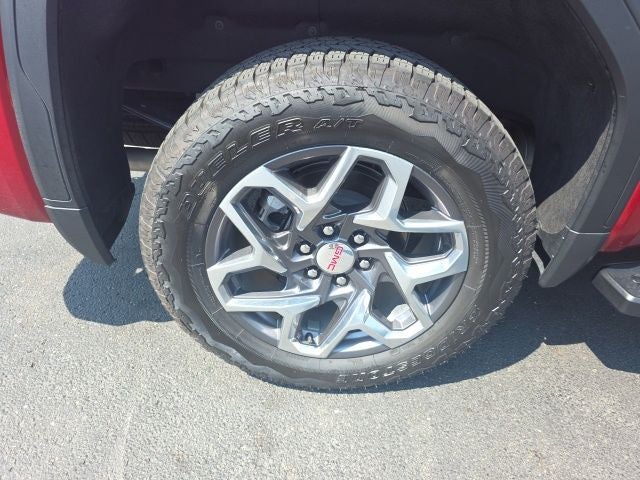 2026 GMC Sierra 1500 Crew Cab, Short Bed, SLT, 4WD