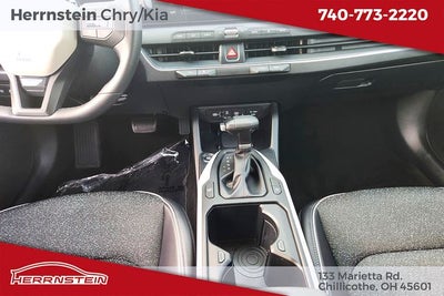 2025 Kia K4 GT-Line