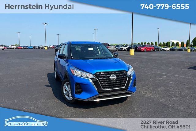 2023 Nissan Kicks S Xtronic CVT