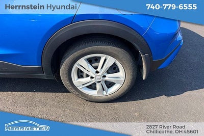 2023 Nissan Kicks S Xtronic CVT