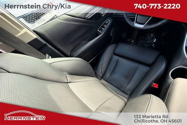 2023 Subaru Outback Touring