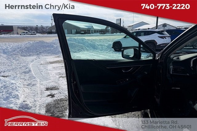 2023 Subaru Outback Touring