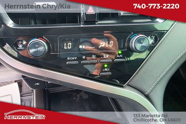 2022 Toyota Camry LE