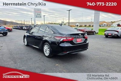 2022 Toyota Camry LE