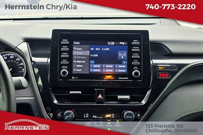 2022 Toyota Camry LE