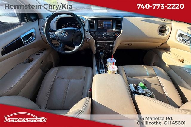 2016 Nissan Pathfinder SL