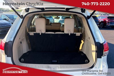 2016 Nissan Pathfinder SL