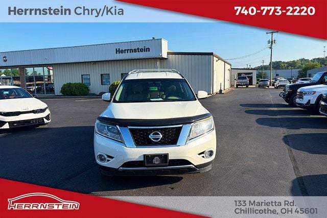 2016 Nissan Pathfinder SL