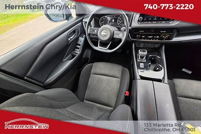 2024 Nissan Rogue SV FWD