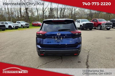 2024 Nissan Rogue SV FWD