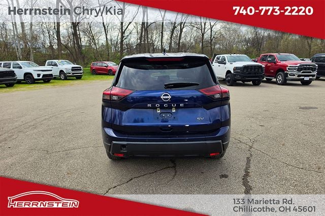 2024 Nissan Rogue SV FWD