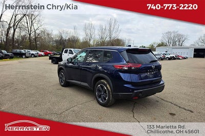 2024 Nissan Rogue SV FWD