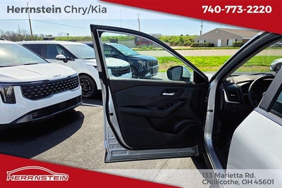 2023 Nissan Rogue SV Intelligent AWD