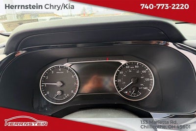 2023 Nissan Pathfinder SL 4WD