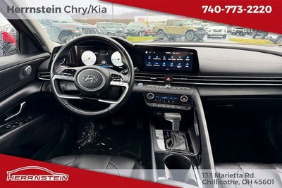 2022 Hyundai Elantra Limited